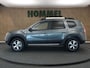 Dacia Duster 1.2 TCe 4x2 Blackshadow - VASTE 13 POLIGE TREKHAAK - TREKGEWICHT 1500 KG - BLUETOOTH - ONDERHOUDSHISTORIE AANWEZIG - PARKEERSENSOREN  ACHTER- CRUISE CONTROL - 16 INCH LICHT METALEN VELGEN MET 4 SEIZOENENBANDEN - NAVIGATIE - DAKRAILS