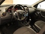 Dacia Duster 1.2 TCe 4x2 Blackshadow - VASTE 13 POLIGE TREKHAAK - TREKGEWICHT 1500 KG - BLUETOOTH - ONDERHOUDSHISTORIE AANWEZIG - PARKEERSENSOREN  ACHTER- CRUISE CONTROL - 16 INCH LICHT METALEN VELGEN MET 4 SEIZOENENBANDEN - NAVIGATIE - DAKRAILS
