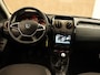 Dacia Duster 1.2 TCe 4x2 Blackshadow - VASTE 13 POLIGE TREKHAAK - TREKGEWICHT 1500 KG - BLUETOOTH - ONDERHOUDSHISTORIE AANWEZIG - PARKEERSENSOREN  ACHTER- CRUISE CONTROL - 16 INCH LICHT METALEN VELGEN MET 4 SEIZOENENBANDEN - NAVIGATIE - DAKRAILS