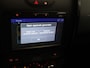 Dacia Duster 1.2 TCe 4x2 Blackshadow - VASTE 13 POLIGE TREKHAAK - TREKGEWICHT 1500 KG - BLUETOOTH - ONDERHOUDSHISTORIE AANWEZIG - PARKEERSENSOREN  ACHTER- CRUISE CONTROL - 16 INCH LICHT METALEN VELGEN MET 4 SEIZOENENBANDEN - NAVIGATIE - DAKRAILS