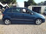 Mercedes-Benz B-klasse 170 Automaat - Airco ***WEGENS DE EXTREME WARMTE ZIJN WIJ VRIJDAG 26 JUNI VANAF 13:00 UUR GESLOTEN! ZATERDAG WEER GEOPEND VAN 09:00- TOT 15:00 UUR.***