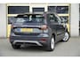 Volkswagen T-Cross 1.0 TSI Life BJ2021 Lmv 16" | Led | Trekhaak | App-Connect | Navi (Niet vrijgeschakeld) | Airco | Cruise control | Getint glas