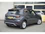 Volkswagen T-Cross 1.0 TSI Life BJ2021 Lmv 16" | Led | Trekhaak | App-Connect | Navi (Niet vrijgeschakeld) | Airco | Cruise control | Getint glas