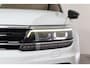 Volkswagen Tiguan Allspace 1.5 TSI Highline R-line Blackstyle 7-Persoons Panoramadak, 20'' Inch, Mooie en nette auto!