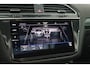 Volkswagen Tiguan Allspace 1.5 TSI Highline R-line Blackstyle 7-Persoons Panoramadak, 20'' Inch, Mooie en nette auto!