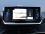 Peugeot e-2008 EV Allure Pack 50 kWh 1e Eigenaar | Camera | LED | Stoelverwarming | Navigatie 3D | 17" LMV | Apple Carplay & Android Auto