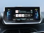 Peugeot e-2008 EV Allure Pack 50 kWh 1e Eigenaar | Camera | LED | Stoelverwarming | Navigatie 3D | 17" LMV | Apple Carplay & Android Auto