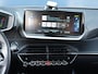 Peugeot e-2008 EV Allure Pack 50 kWh 1e Eigenaar | Camera | LED | Stoelverwarming | Navigatie 3D | 17" LMV | Apple Carplay & Android Auto