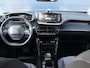 Peugeot e-2008 EV Allure Pack 50 kWh 1e Eigenaar | Camera | LED | Stoelverwarming | Navigatie 3D | 17" LMV | Apple Carplay & Android Auto