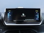 Peugeot e-2008 EV Allure Pack 50 kWh 1e Eigenaar | Camera | LED | Stoelverwarming | Navigatie 3D | 17" LMV | Apple Carplay & Android Auto