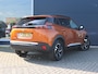 Peugeot e-2008 EV Allure Pack 50 kWh 1e Eigenaar | Camera | LED | Stoelverwarming | Navigatie 3D | 17" LMV | Apple Carplay & Android Auto