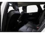 Volvo XC60 B4 MHEV 197PK Momentum 2WD | Dealeronderhouden