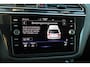 Volkswagen Tiguan 2.0 TSI 190pk DSG 4Motion R-Line Black | Trekgewicht 2.500KG | Leder | Panoramadak