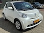Toyota iQ 1.0 VVTi Comfort Automaat | NL auto | Eerste Eigenaar | Navi