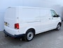 Volkswagen e-Transporter 113PK 37,3kWh L2H1 Elektrisch! 138KM WLTP Trekhaak Carplay Airco Stoelverwarming Parkeersensoren Transporter