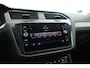 Volkswagen Tiguan Allspace 1.5 TSI Comfortline Business 7p. | Adapt. Cruise | Trekhaak | Stoelverw. | Dodehoek | All Season | Apple CarPlay | PDC V+A