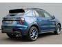 Lynk & Co 01 Plug-in Hybrid | Panoramadak | Adaptieve cruise control | Keyless | Verwarmbare voorstoelen | 20 inch Lichtmetalen velgen | Elektrische Achterklep | Apple CarPlay | Android Auto | Getint Glas | Bind Spot Information | 360 Graden Parkeercamera | Draadloze Telefoonlader | Stoelverwarming