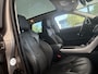Land Rover Range Rover Evoque 2.2 TD4 4WD Pure Business Edition Panoramadak - Airco - Parkeersensor achter - Cruise control - Navigatie - Bluetooth - Dakrails - Licht metalen velgen 20 inch - Stoelverwarming - Led verlichting - Elektrische ramen - Lederen