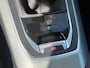 Peugeot 308 SW 1.2 PureTech Blue Lease Premium | trekhaak | cruise | clima | panoramadak | nw apk | nette auto | boekjes aanwezig