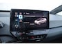 Volkswagen ID.3 145pk Pro 58 kWh | 18" Velgen | Stoelverwarming | All Season Banden | Camera | Apple Carplay/Android Auto