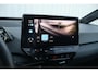 Volkswagen ID.3 145pk Pro 58 kWh | 18" Velgen | Stoelverwarming | All Season Banden | Camera | Apple Carplay/Android Auto