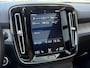 Volvo XC40 1.5 T3 Inscription / Automaat / NL-Auto / Dealer-Onderhouden / Vol-Leder / Open/Panodak / Stoelverwarming / Cruise-Control / Elektr.-Wegklapbare Trekhaak / Climate-Control / Standkachel / Digitaal-Dashboard / Keyless / LED / DAB / Navi / Apple-Carplay & Android-Auto / PDC-Achter met Camera / 19'' LMV / All-Season / ENZ.