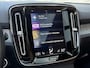 Volvo XC40 1.5 T3 Inscription / Automaat / NL-Auto / Dealer-Onderhouden / Vol-Leder / Open/Panodak / Stoelverwarming / Cruise-Control / Elektr.-Wegklapbare Trekhaak / Climate-Control / Standkachel / Digitaal-Dashboard / Keyless / LED / DAB / Navi / Apple-Carplay & Android-Auto / PDC-Achter met Camera / 19'' LMV / All-Season / ENZ.