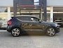 Volvo XC40 1.5 T3 Inscription / Automaat / NL-Auto / Dealer-Onderhouden / Vol-Leder / Open/Panodak / Stoelverwarming / Cruise-Control / Elektr.-Wegklapbare Trekhaak / Climate-Control / Standkachel / Digitaal-Dashboard / Keyless / LED / DAB / Navi / Apple-Carplay & Android-Auto / PDC-Achter met Camera / 19'' LMV / All-Season / ENZ.