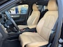 Volvo XC40 1.5 T3 Inscription / Automaat / NL-Auto / Dealer-Onderhouden / Vol-Leder / Open/Panodak / Stoelverwarming / Cruise-Control / Elektr.-Wegklapbare Trekhaak / Climate-Control / Standkachel / Digitaal-Dashboard / Keyless / LED / DAB / Navi / Apple-Carplay & Android-Auto / PDC-Achter met Camera / 19'' LMV / All-Season / ENZ.