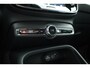 Volvo XC40 2.0 B3 Essential | Apple CarPlay & Android Auto | Cruise | PDC V+A | Stoel-Stuurverw. | Camera | 19"