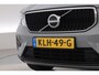 Volvo XC40 2.0 B3 Essential | Apple CarPlay & Android Auto | Cruise | PDC V+A | Stoel-Stuurverw. | Camera | 19"