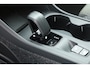 Volvo XC40 2.0 B3 Essential | Apple CarPlay & Android Auto | Cruise | PDC V+A | Stoel-Stuurverw. | Camera | 19"