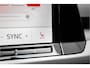 Volkswagen Golf 1.5 eTSI Move Style Pack ACC Camera 18"