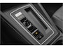 Volkswagen Golf 1.5 eTSI Move Style Pack ACC Camera 18"