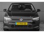 Volkswagen Golf 1.5 eTSI Move Style Pack ACC Camera 18"