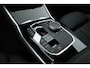 BMW 3-Serie 330e M-Sport | Rijklaar! | Widescreen | ShadowLine | HUD | Dodehoek | Leder | Stuur-Stoelverw. | Nav+App.Connect | Sfeerverl. | Elek. Klep | LED | Rijmodus | Cruise V