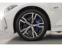 BMW 3-Serie 330e M-Sport | Rijklaar! | Widescreen | ShadowLine | HUD | Dodehoek | Leder | Stuur-Stoelverw. | Nav+App.Connect | Sfeerverl. | Elek. Klep | LED | Rijmodus | Cruise V