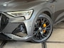 Audi e-tron Sportback 55 quattro S Black Ed. | 95 kWh | 407pk| Matrix LED | B&O | Pano | 360° camera | Memory|Trekhaak afneembaar