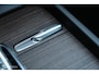 Volvo XC60 2.0 T8 Plug-in hybrid AWD Inscription Exclusive | Luchtvering | Bowers & Wilkens | 21 Inch | ACC | HUD | Pano | Trekhaak | Tailored Wool | Stoel en Stuurwielverw. | Google Infotainment