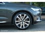 Volvo XC60 2.0 T8 Plug-in hybrid AWD Inscription Exclusive | Luchtvering | Bowers & Wilkens | 21 Inch | ACC | HUD | Pano | Trekhaak | Tailored Wool | Stoel en Stuurwielverw. | Google Infotainment