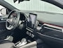 Renault Arkana 1.6 E-Tech hybrid 145 techno RS Line / Schuif-kanteldak / Elektrisch verstelbare stoelen / Trekhaak / Navigatie / Camera / Cruise control.