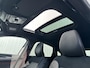 Renault Arkana 1.6 E-Tech hybrid 145 techno RS Line / Schuif-kanteldak / Elektrisch verstelbare stoelen / Trekhaak / Navigatie / Camera / Cruise control.