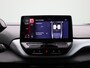 Volkswagen ID.4 Pro 77 kWh 174 PK| Dealeronderhouden | Navigatie | Achteruitrijcamera | Stoelverwarming | Stuurwielverwarming | Keyless | Parkeersensoren | 19 Inch Velgen