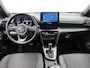 Toyota Yaris Cross 1.5 Hybrid Dynamic + | BTW voertuig | Dealer onderhouden | Parkeersensoren voor+achter | Dodehoek detectie | Stoel+stuurverwarming | Apple CarPlay/Android Auto | Cruise Control Adaptive |