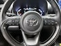 Toyota Yaris Cross 1.5 Hybrid Dynamic + | BTW voertuig | Dealer onderhouden | Parkeersensoren voor+achter | Dodehoek detectie | Stoel+stuurverwarming | Apple CarPlay/Android Auto | Cruise Control Adaptive |