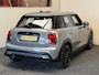 MINI Cooper 5-DEURS 1.5 CLASSIC NAVIGATIE CRUISE CONTROL CLIMATE CONTROL BLUETOOTH TELEFOON APPLE CARPLAY/ANDROID 17" LICHTMETALEN VELGEN PDC ZEER MOOI !!