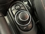 MINI Cooper 5-DEURS 1.5 CLASSIC NAVIGATIE CRUISE CONTROL CLIMATE CONTROL BLUETOOTH TELEFOON APPLE CARPLAY/ANDROID 17" LICHTMETALEN VELGEN PDC ZEER MOOI !!