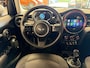 MINI Cooper 5-DEURS 1.5 CLASSIC NAVIGATIE CRUISE CONTROL CLIMATE CONTROL BLUETOOTH TELEFOON APPLE CARPLAY/ANDROID 17" LICHTMETALEN VELGEN PDC ZEER MOOI !!