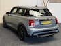 MINI Cooper 5-DEURS 1.5 CLASSIC NAVIGATIE CRUISE CONTROL CLIMATE CONTROL BLUETOOTH TELEFOON APPLE CARPLAY/ANDROID 17" LICHTMETALEN VELGEN PDC ZEER MOOI !!