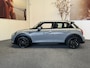 MINI Cooper 5-DEURS 1.5 CLASSIC NAVIGATIE CRUISE CONTROL CLIMATE CONTROL BLUETOOTH TELEFOON APPLE CARPLAY/ANDROID 17" LICHTMETALEN VELGEN PDC ZEER MOOI !!